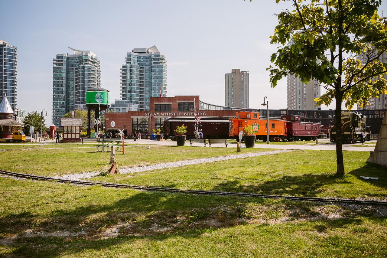 Cityscape Condo In Fort York Toronto Exterior foto